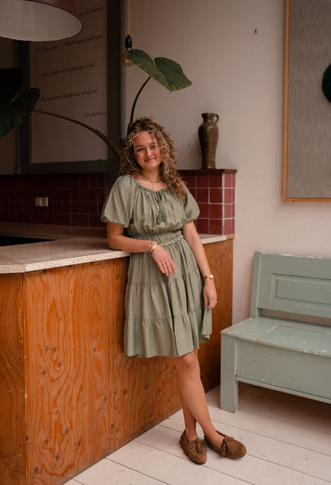 Crete dress short army